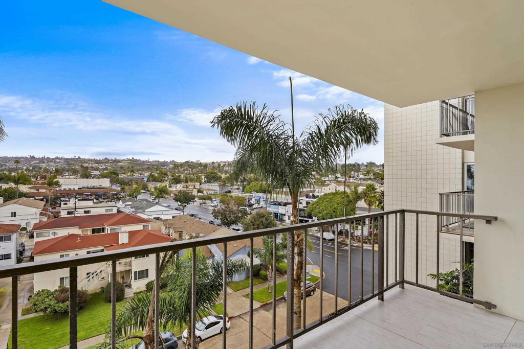 4944 Cass St - photo 20