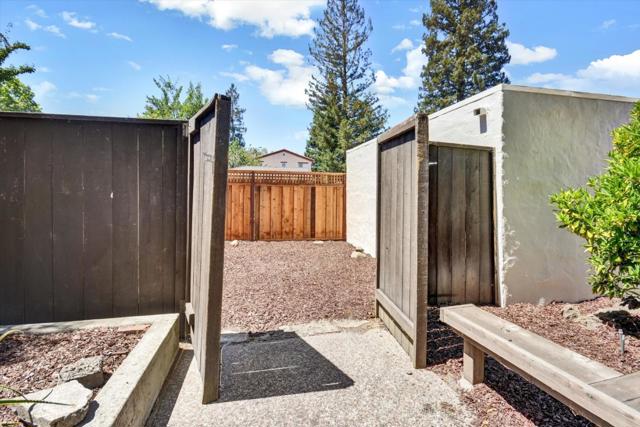 2268 Oberlin Street, Palo Alto CA: https://media.crmls.org/mediaz/ab6a5080-b07a-4f68-a3f0-dd4804379b4e.jpg