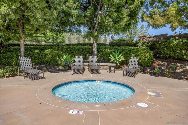 7152 Sitio Corazon, Carlsbad CA: https://media.crmls.org/mediaz/ab6acf42-a475-4cad-a3fe-cb61a1abd44b.jpg