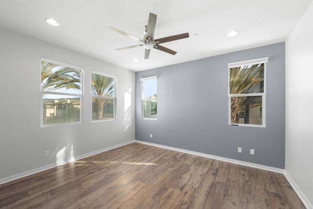 Detail Gallery Image 7 of 20 For 2004 Quartet Loop Unit 1, Chula Vista,  CA 91915 - 4 Beds | 2/1 Baths