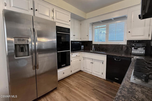 4748 Conejo Avenue, Woodland Hills CA: https://media.crmls.org/mediaz/ab6b4276-8609-43f9-bace-110ffac4402f.jpg