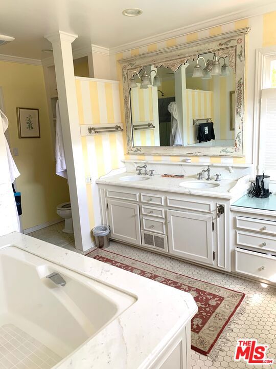 Master bath