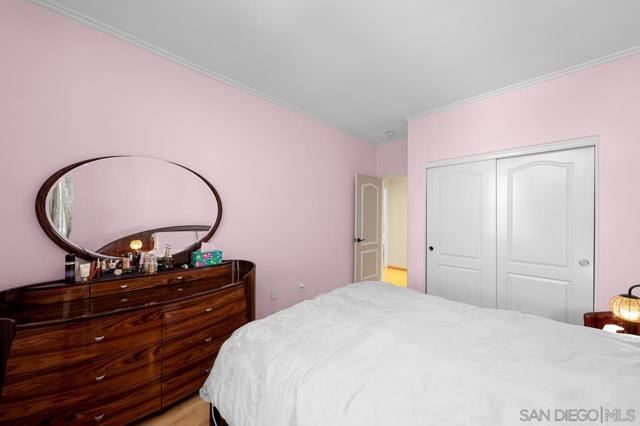 1175 SANTA OLIVIA RD, Chula Vista CA: https://media.crmls.org/mediaz/ab6dedf9-301c-4f04-93fa-b86b1af5832d.jpg