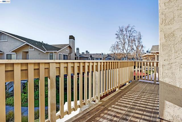 3769 Crow Canyon Rd, San Ramon CA: https://media.crmls.org/mediaz/ab6e41da-4845-486b-bdd4-60311c8dcafe.jpg