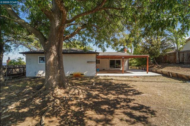 3804 Malibu, Pittsburg CA: https://media.crmls.org/mediaz/ab700b62-24f7-42c6-ae79-c5210fea718b.jpg