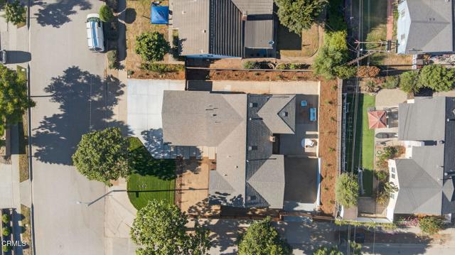 400 Dayloma Avenue, Ventura CA: https://media.crmls.org/mediaz/ab709393-3ff7-4e6f-abc5-3da2d6746d97.jpg