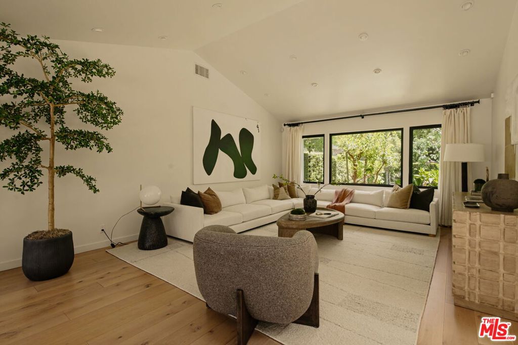 MLS #26848115 image #8
