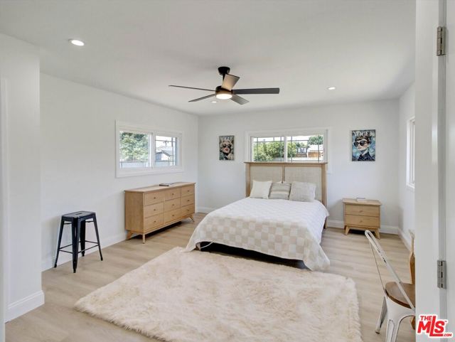 10315 Condon Avenue photo 29