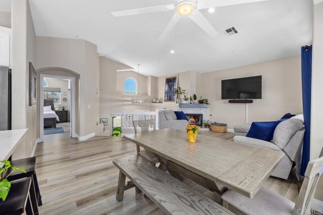 150 Rock Glen Way, Santee CA: https://media.crmls.org/mediaz/ab72e02d-8bb2-458d-951e-f5d1f2e5f718.jpg