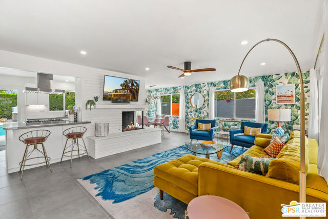281 E Ocotillo Avenue, Palm Springs CA: https://media.crmls.org/mediaz/ab730480-4a58-4056-aa20-22fc94b8a993.jpg