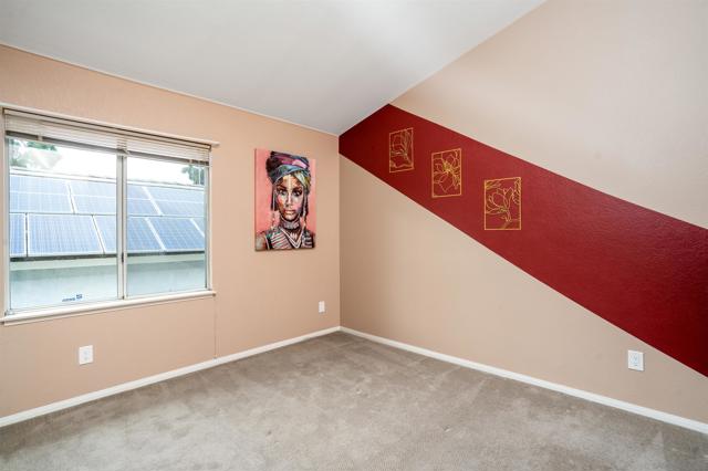 18037 Saponi Ct, San Diego CA: https://media.crmls.org/mediaz/ab7405ef-be06-491b-a05f-7f233729de07.jpg