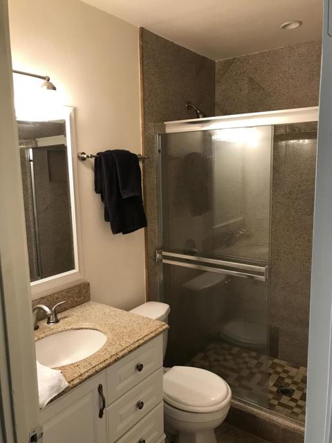 82075 Country Club Drive, Indio CA: https://media.crmls.org/mediaz/ab74116b-6c04-4e70-82be-500662d94173.jpg