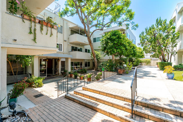 Detail Gallery Image 12 of 13 For 395 S Oakland Ave #106,  Pasadena,  CA 91101 - 0 Beds | 1 Baths