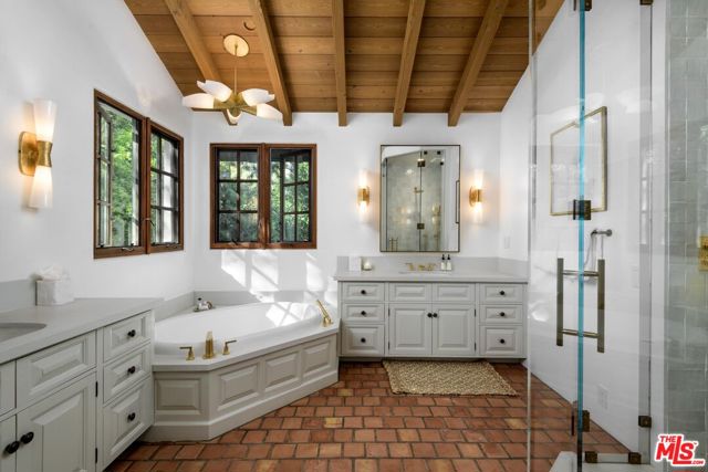 849 Ashley Road, Montecito CA: https://media.crmls.org/mediaz/ab74b542-def5-41fa-bcac-bc3ba859f302.jpg