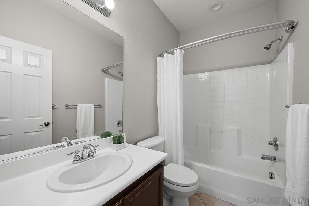 MLS #250045270SD image #26