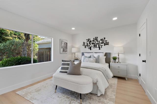 209 Bayswater Avenue, Burlingame CA: https://media.crmls.org/mediaz/ab754238-33fe-481c-b73d-13dc5acbb187.jpg