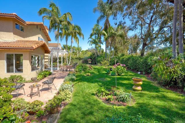 Detail Gallery Image 32 of 39 For 3369 Tournament Dr, Oceanside,  CA 92056 - 5 Beds | 3 Baths