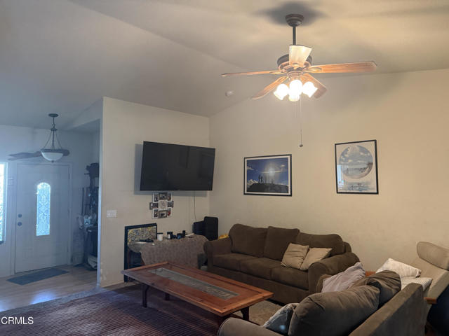 Detail Gallery Image 7 of 17 For 1445 L St, San Miguel,  CA 93451 - 4 Beds | 3 Baths