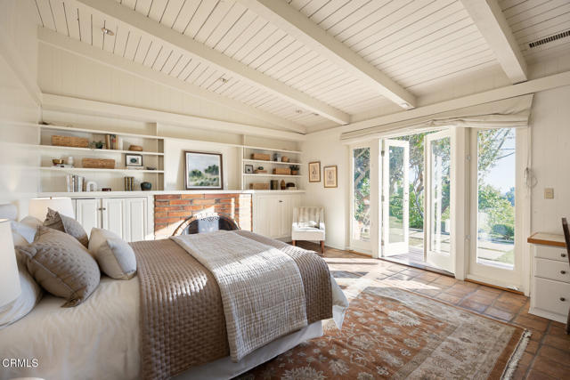 Detail Gallery Image 27 of 63 For 399 N San Rafael Ave, Pasadena,  CA 91105 - 3 Beds | 3/1 Baths