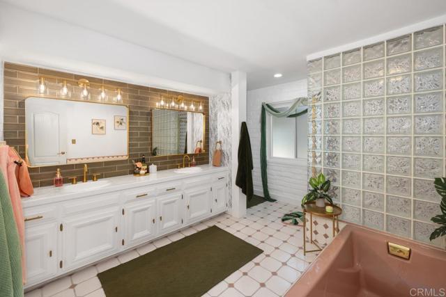 Detail Gallery Image 30 of 40 For 9739 Carta Ln, El Cajon,  CA 92021 - 5 Beds | 4 Baths