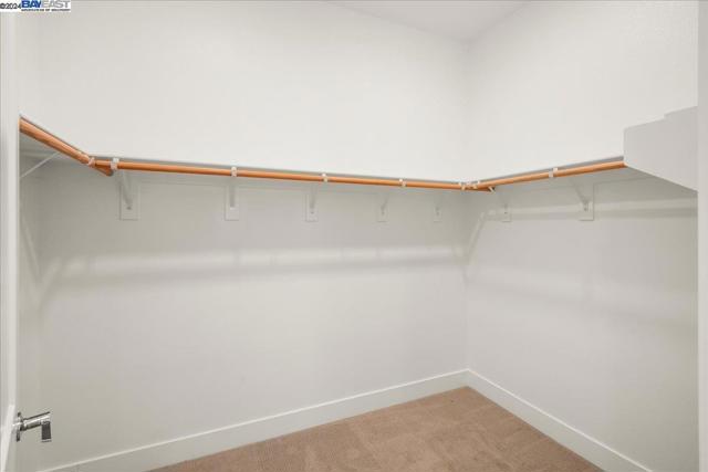 Image 19 of 52 For 45378 Tom Blalock St  202