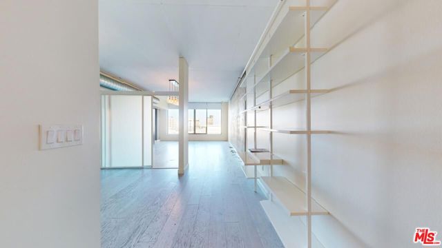 1111 S Grand Avenue, Los Angeles CA: https://media.crmls.org/mediaz/ab7a7be5-3b9d-42e7-9023-895cd598ad49.jpg