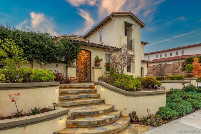278 Avenida Loretta, Chula Vista CA: https://media.crmls.org/mediaz/ab7ae2e3-417b-4e87-a4e9-bc603293f2b3.jpg