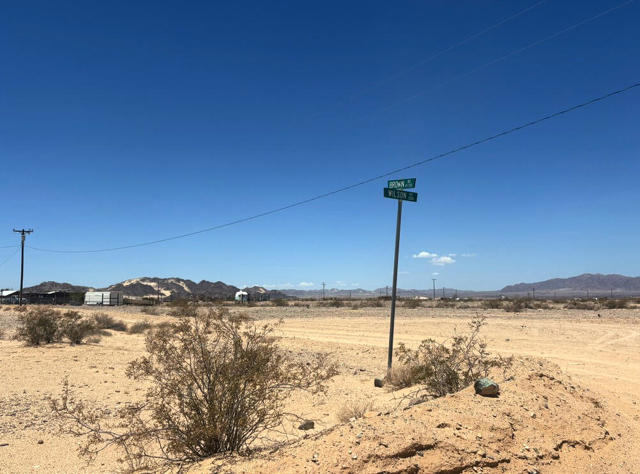 0 Brown Road, 29 Palms CA: https://media.crmls.org/mediaz/ab7b6832-e268-448e-a115-ce37a4874c3a.jpg