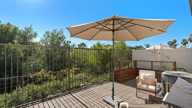 262 Camellia Way, Vista CA: https://media.crmls.org/mediaz/ab7b68e2-5cca-426c-b1b5-d88f0f3a229d.jpg