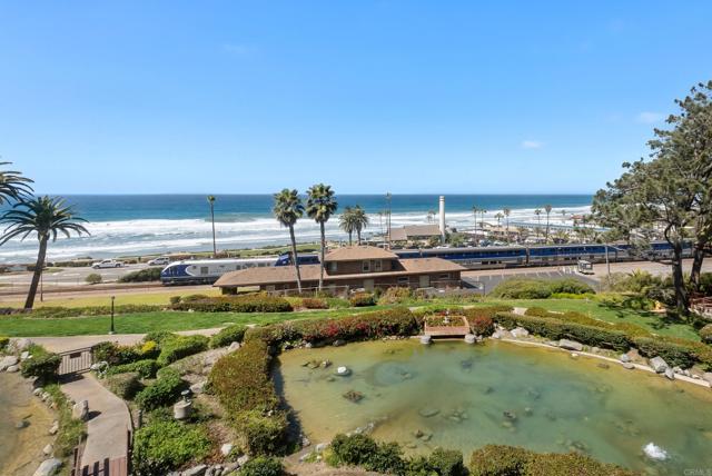 1552 Camino Del Mar, Del Mar CA: https://media.crmls.org/mediaz/ab7cb562-9e9c-4993-8c44-01a5b64f9a36.jpg