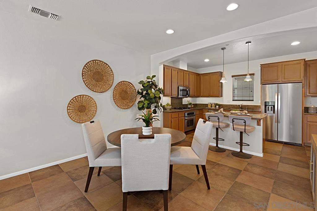 MLS #250041773SD image #7