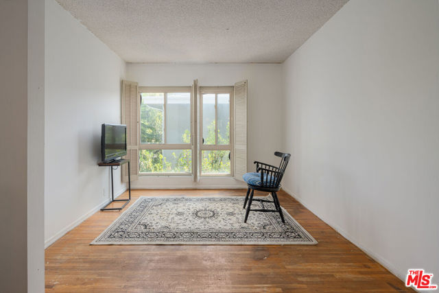 2 Bed Home for Sale in Los Angeles, California