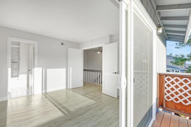 988 S Arnold Way, Half Moon Bay CA: https://media.crmls.org/mediaz/ab7e39b5-d920-4c49-93a2-d2d050264467.jpg