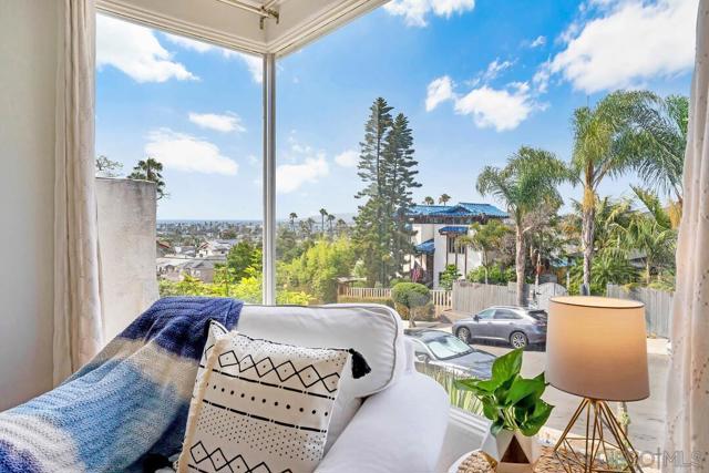 4467 Long Branch Ave, San Diego CA: https://media.crmls.org/mediaz/ab7ef2c5-0652-476d-8cdc-6e60cd69e83e.jpg