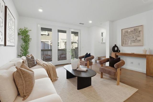 537 San Lorenzo Terrace, Sunnyvale CA: https://media.crmls.org/mediaz/ab7f4861-b2c3-4462-bdeb-139373c265eb.jpg