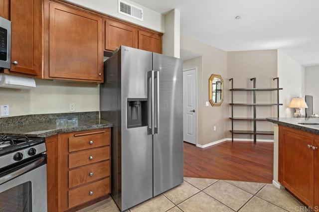 Detail Gallery Image 15 of 42 For 11130 Taloncrest Way Unit 11, San Diego,  CA 92126 - 3 Beds | 2 Baths