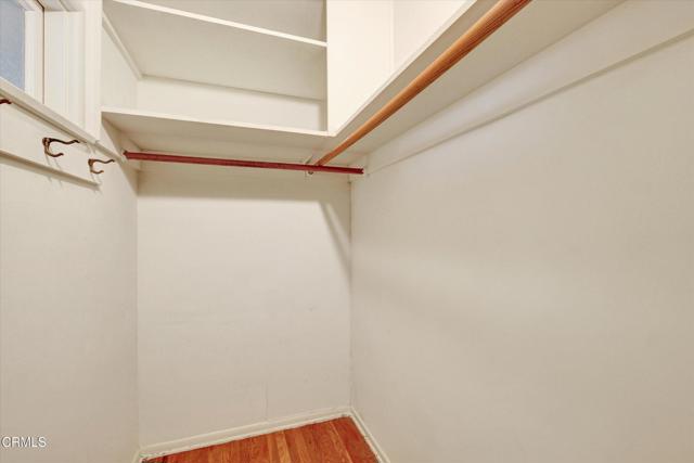 Detail Gallery Image 21 of 49 For 3942 Los Olivos Ln, Glendale,  CA 91214 - 3 Beds | 2 Baths