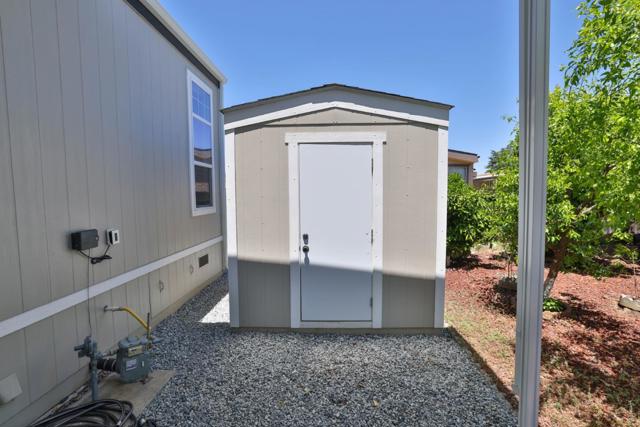 513 Olivian Drive, San Jose CA: https://media.crmls.org/mediaz/ab827dc6-26f0-4399-a0c7-af274882409e.jpg