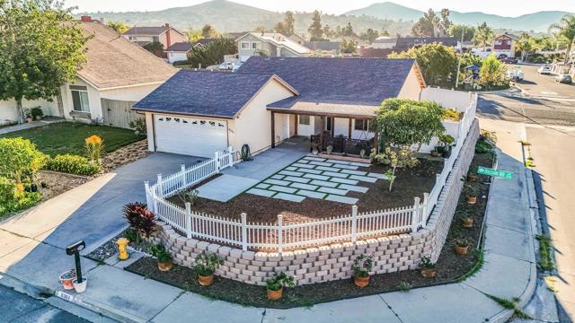 Image 37 of 52 For 8301 Blossom Hill Dr