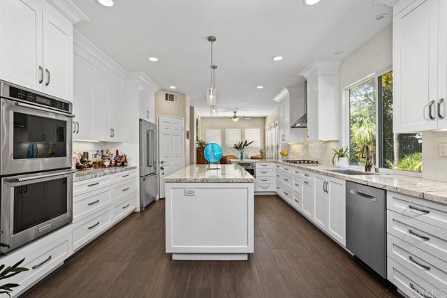 1467 Belmont Park Road, Oceanside CA: https://media.crmls.org/mediaz/ab84312e-a9dc-42e7-a925-e79c277f26ca.jpg