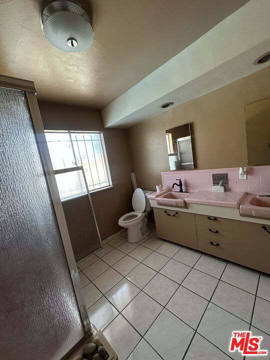 2 Bed Home for Sale in Compton, California