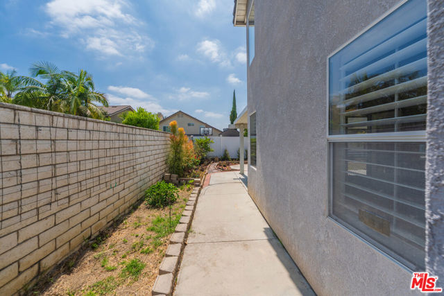 2320 Leggett Lane, Fullerton CA: https://media.crmls.org/mediaz/ab84888b-5ff2-4e15-899d-1c2ba28a4526.jpg