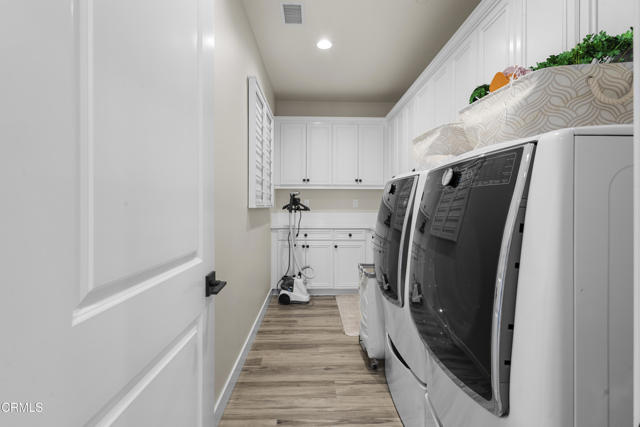 Detail Gallery Image 28 of 64 For 4173 Caribbean St, Oxnard,  CA 93035 - 4 Beds | 3 Baths