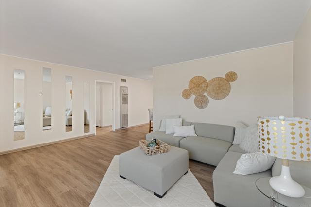 Detail Gallery Image 13 of 50 For 2614 Pheasant Dr, San Diego,  CA 92123 - 3 Beds | 2 Baths