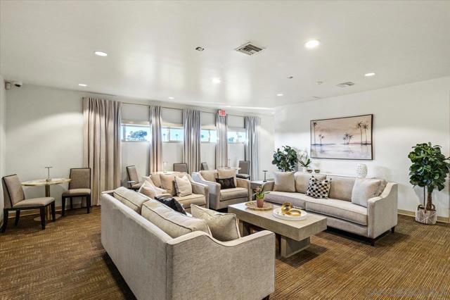 7207 Santa Barbara Street, Carlsbad CA: https://media.crmls.org/mediaz/ab893e95-c0ec-4e35-8802-46247e3bd94d.jpg