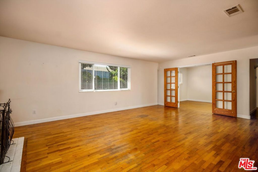 MLS #26972957 image #7