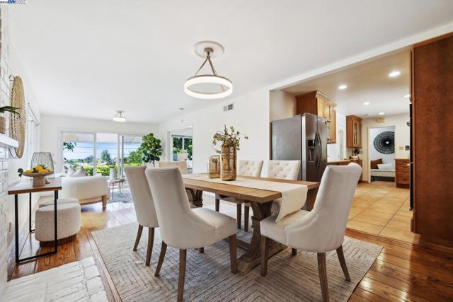 30113 Treeview St, Hayward CA: https://media.crmls.org/mediaz/ab8a7764-6782-4fab-bd06-5db1e4a30cbb.jpg