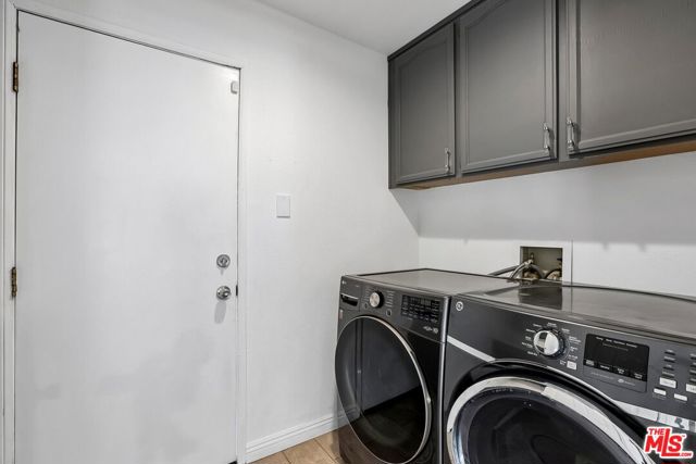 4 Bed Home for Sale in Los Angeles, California