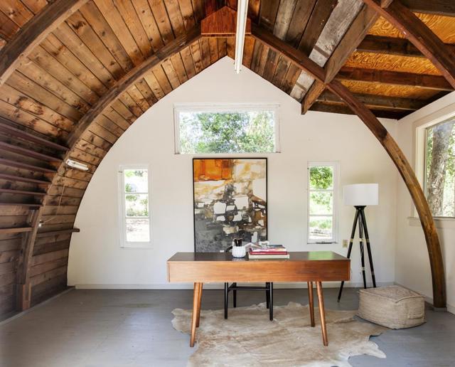 13945 Vista Regina, Saratoga CA: https://media.crmls.org/mediaz/ab8bc825-00e9-4912-b20d-6c47e05e2ee4.jpg