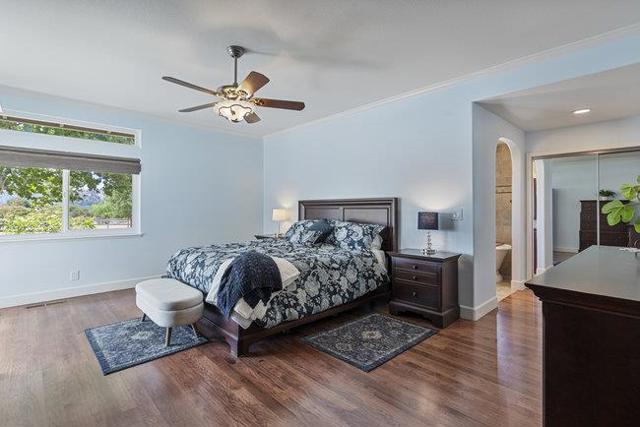 5636 Sundown Lane, Tres Pinos CA: https://media.crmls.org/mediaz/ab8c870e-ecb4-4b16-b9c6-de98128d5c33.jpg